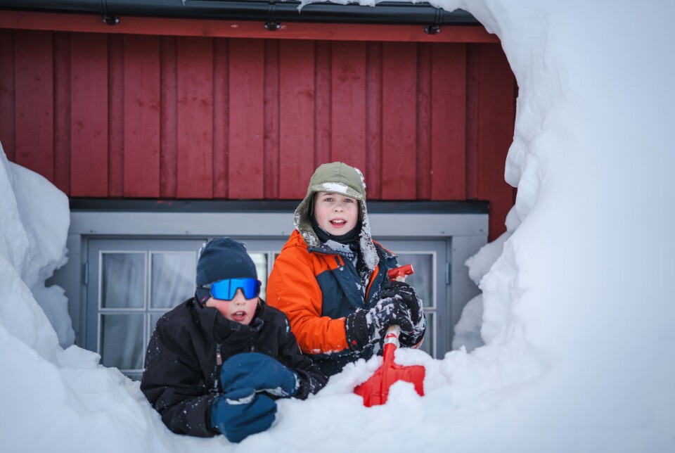 Vinterferie betyr ledig tid for skoleelever og mange mulighet til å finne på noe ute. Det er ikke nødvendig å reise så langt. Vinterferie betyr ledig tid for skoleelever og mange mulighet til å finne på noe ute. Det er ikke nødvendig å reise så langt.